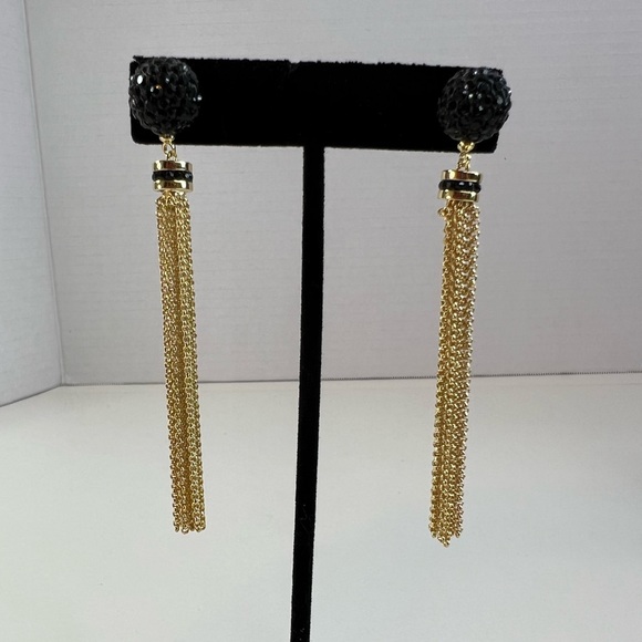 Black and Gold Chain Tassel Earrings - Picture 3 of 8